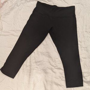 Black Lululemon Croped Leggings